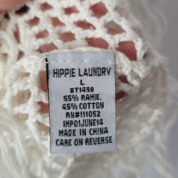 Hippie Laundry- Women's Cream colored crochet vest- size large - Picture 4 of 6